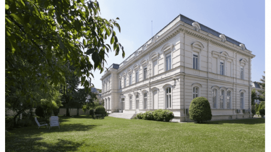 Rencontre à Bucarest avec le directeur de Sciences Po Mathias Vicherat et la Vice-présidente pour les affaires internationales Vanessa Sherrer