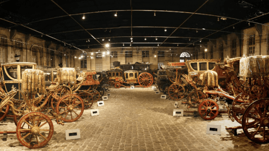 Sortie à Compiègne et visite du Musée national de la Voiture 
