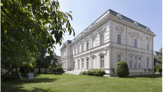 Célébration des 150 ans de Sciences Po à Bucarest à la Résidence de France